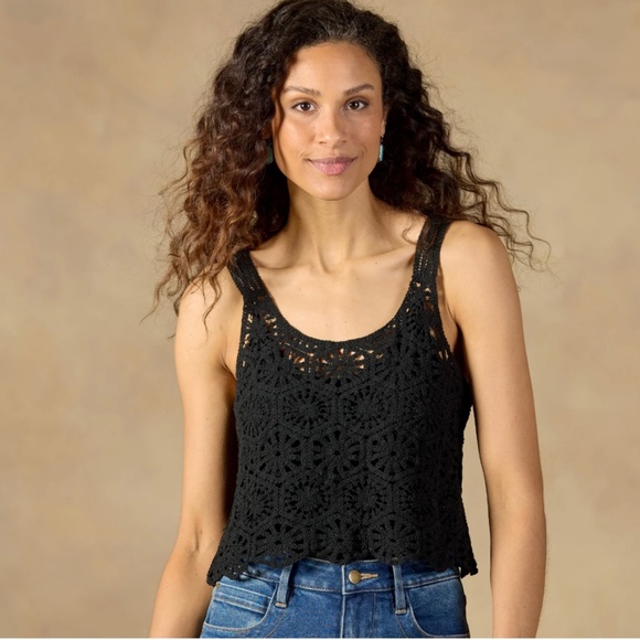 Sundance Sleeveless Crochet Black Top Size M/L - Picture 1 of 11